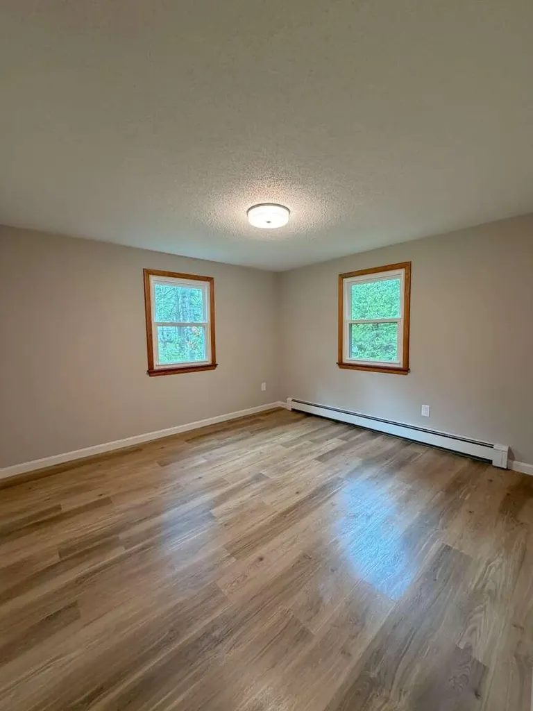 708 E River Road Skowhegan ME 04976