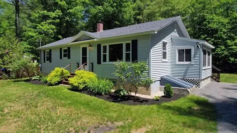 708 E River Road Skowhegan ME 04976