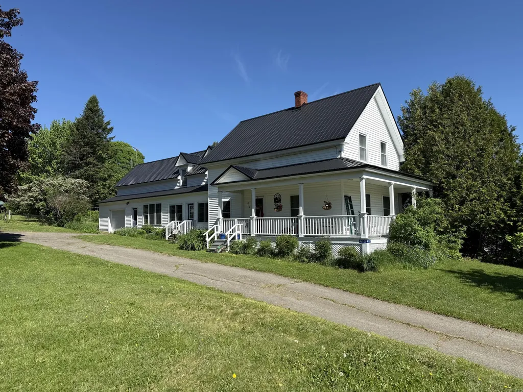 412 U.s. 1 Highway Monticello ME 04760
