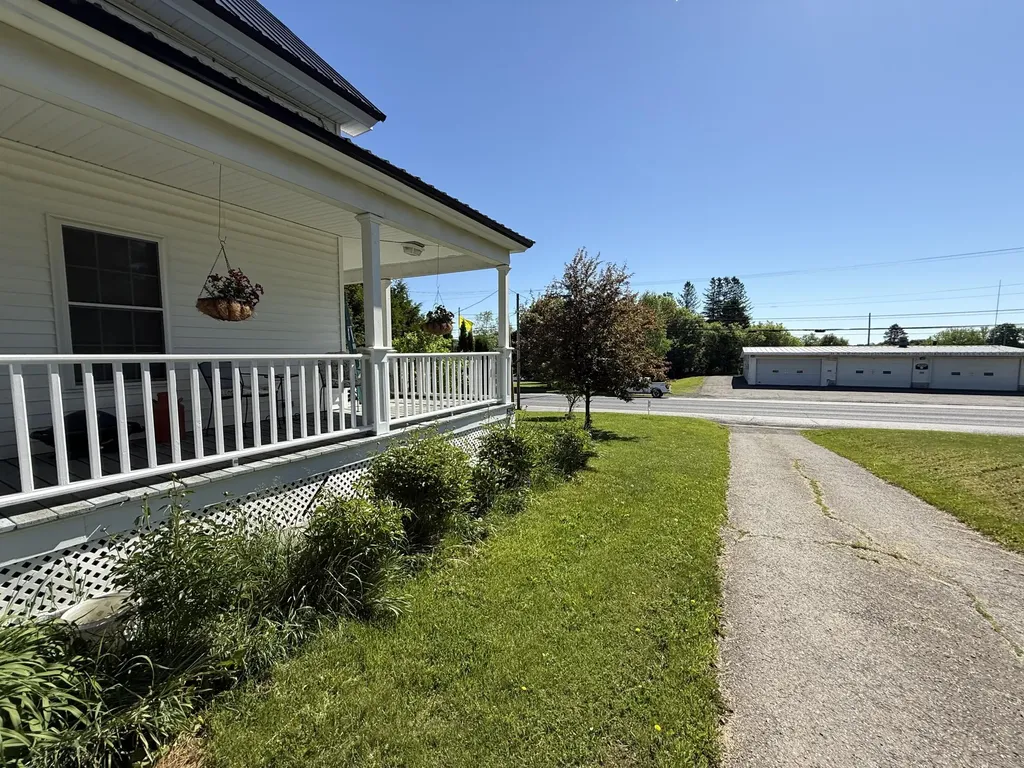 412 U.s. 1 Highway Monticello ME 04760
