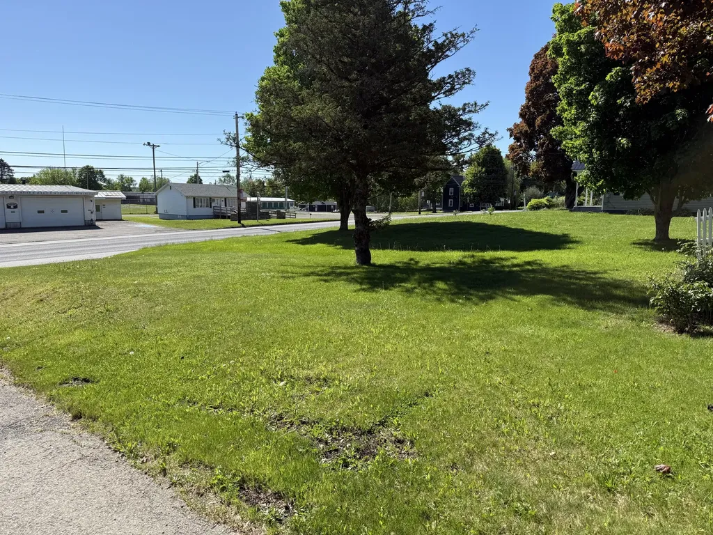 412 U.s. 1 Highway Monticello ME 04760