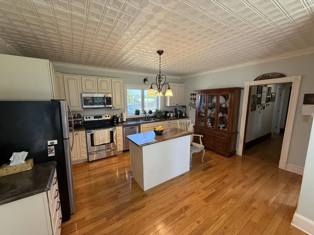 412 U.s. 1 Highway Monticello ME 04760