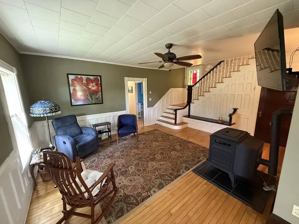 412 U.s. 1 Highway Monticello ME 04760