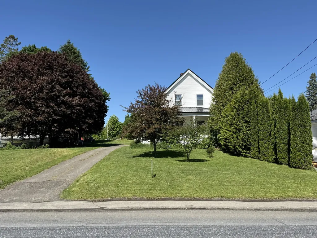 412 U.s. 1 Highway Monticello ME 04760