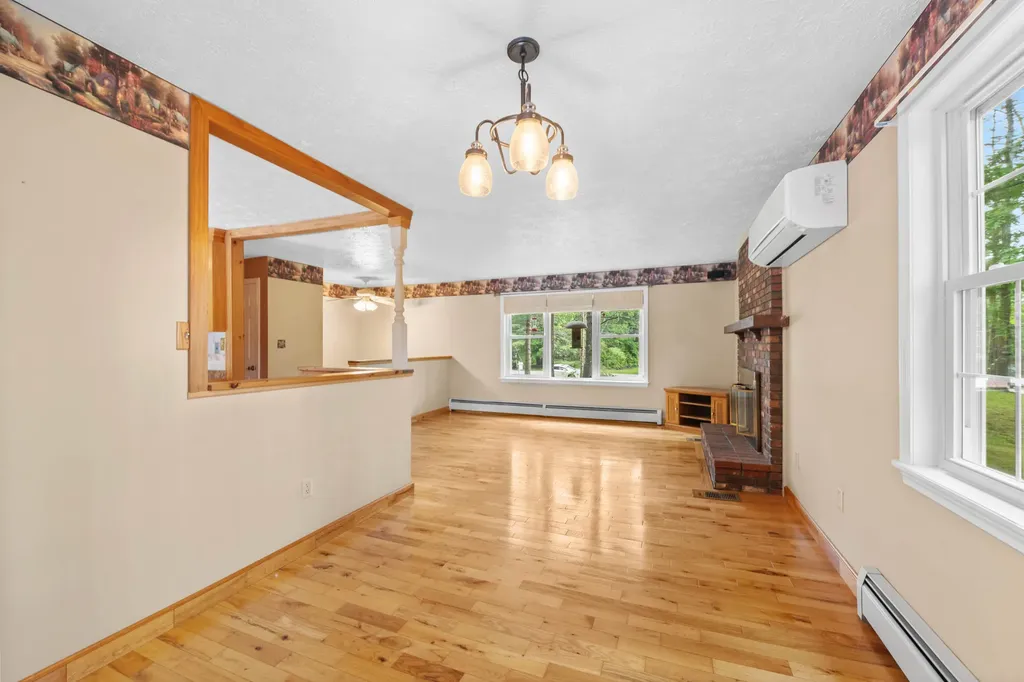 460 Pool Street Biddeford ME 04005