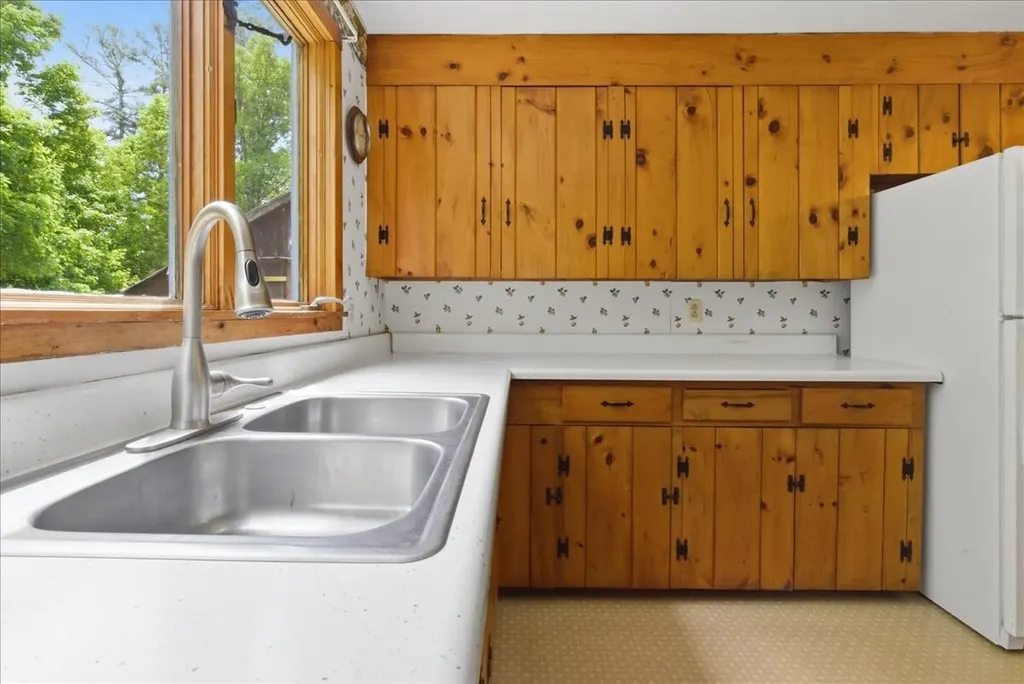 89 Bryant Road Buckfield ME 04220