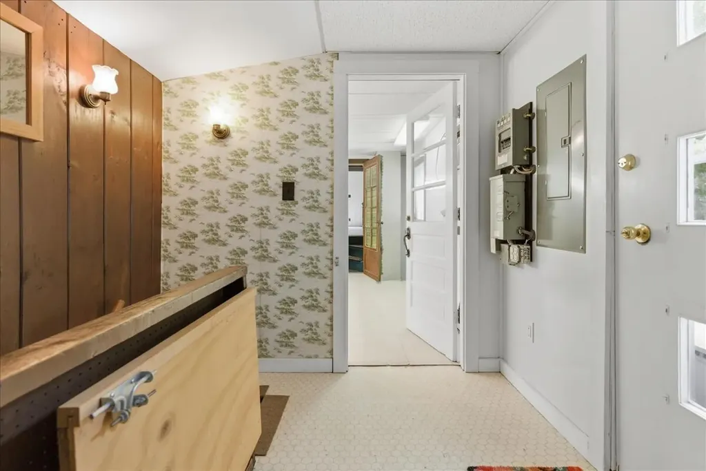 89 Bryant Road Buckfield ME 04220