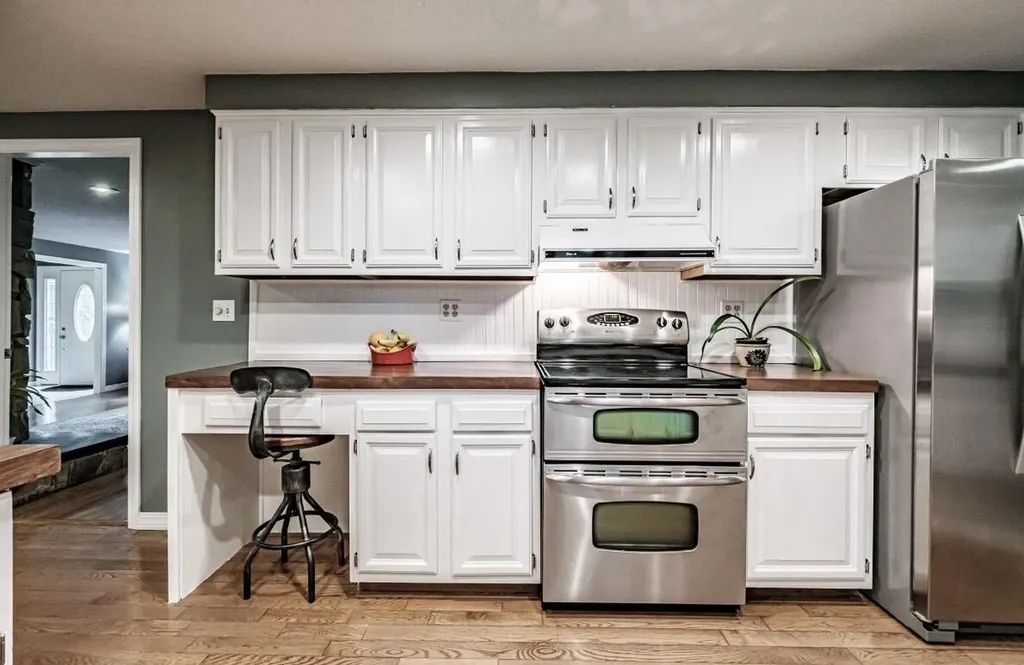 28 Woodhaven Drive Kennebunk ME 04043