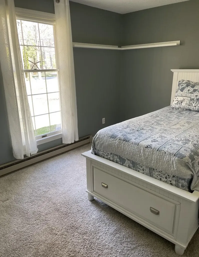 28 Woodhaven Drive Kennebunk ME 04043