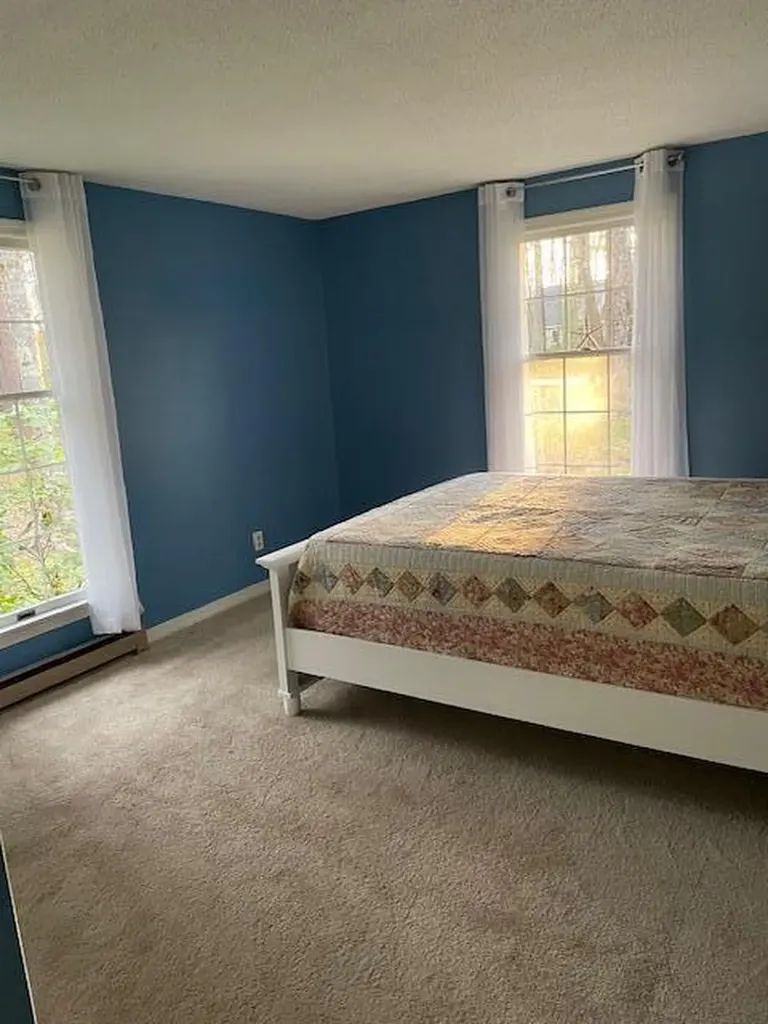 28 Woodhaven Drive Kennebunk ME 04043