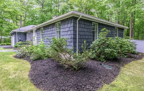 28 Woodhaven Drive Kennebunk ME 04043