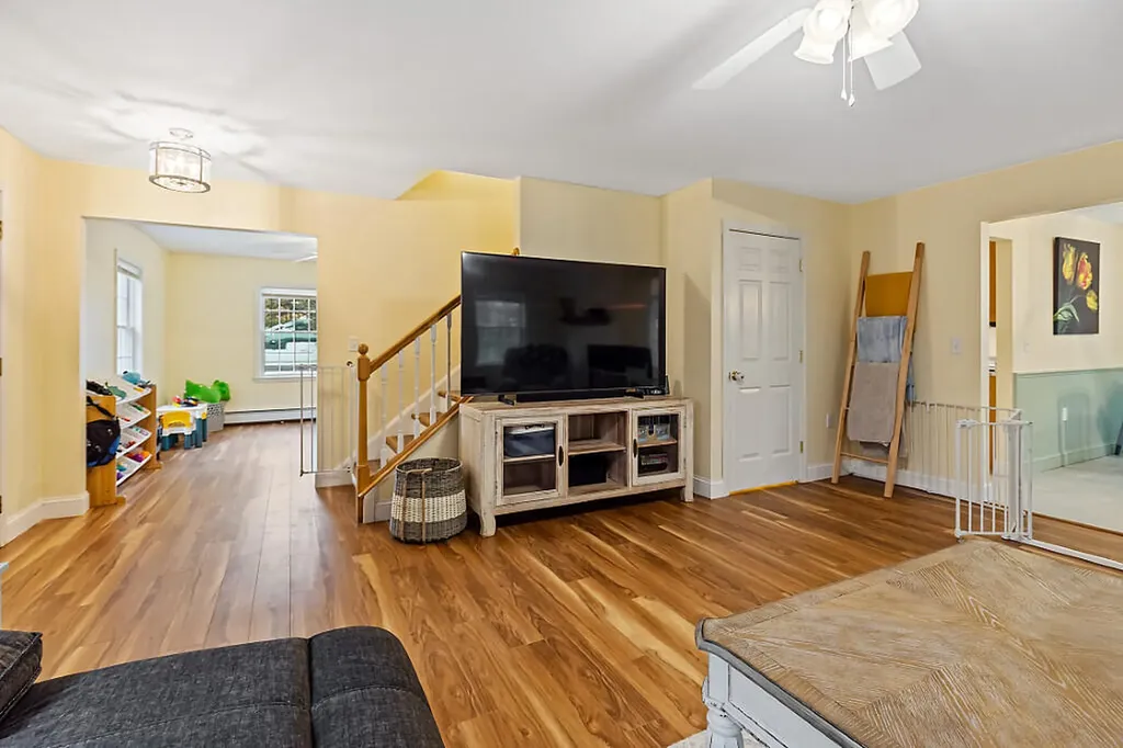 7 Moyse Road Winterport ME 04496