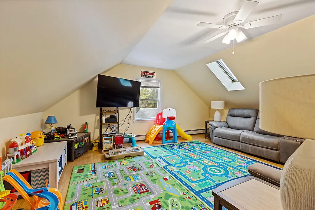 7 Moyse Road Winterport ME 04496