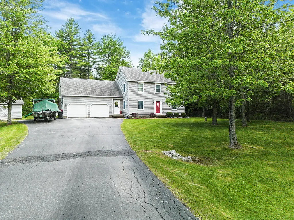 7 Moyse Road Winterport ME 04496