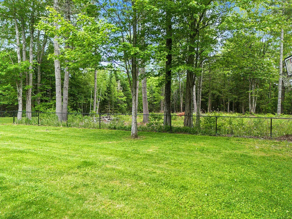 7 Moyse Road Winterport ME 04496