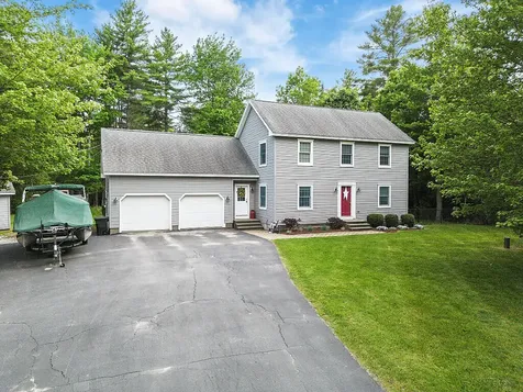 7 Moyse Road Winterport ME 04496