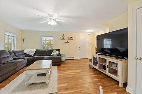 7 Moyse Road Winterport ME 04496