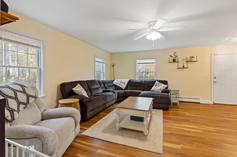 7 Moyse Road Winterport ME 04496