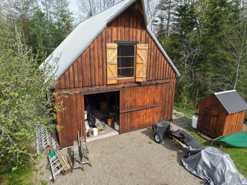 650 Airline Road Amherst ME 04605