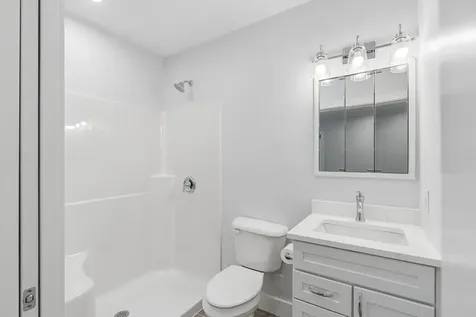 74 New Biddeford Road Kennebunkport ME 04046