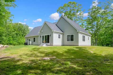 74 New Biddeford Road Kennebunkport ME 04046
