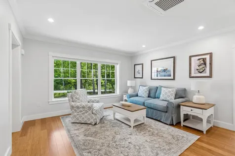 74 New Biddeford Road Kennebunkport ME 04046