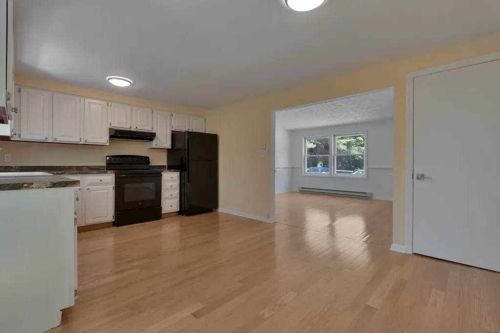 60 Brown Street Kennebunk ME 04043