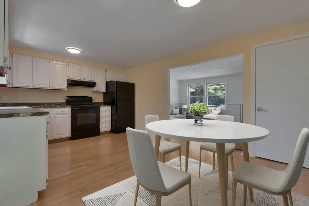 60 Brown Street Kennebunk ME 04043