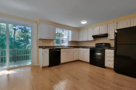 60 Brown Street Kennebunk ME 04043
