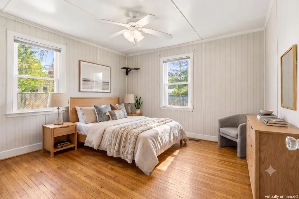 27 Edgemont Avenue Waterville ME 04901