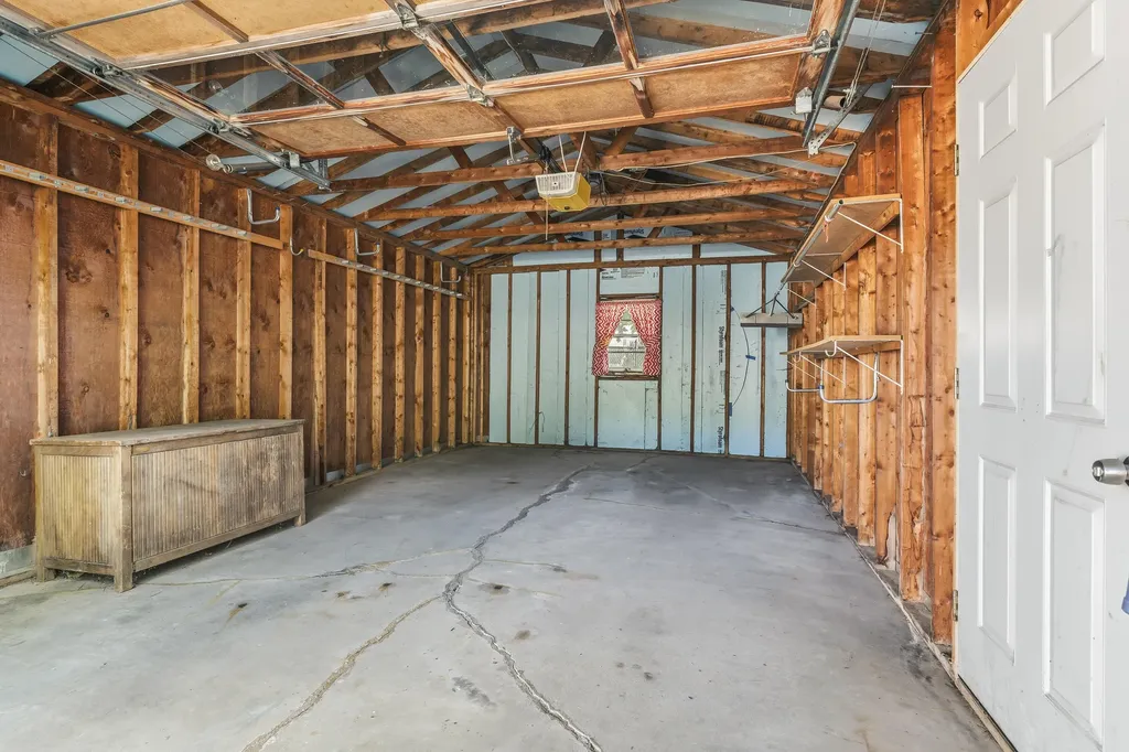 27 Edgemont Avenue Waterville ME 04901