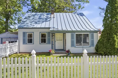 27 Edgemont Avenue Waterville ME 04901