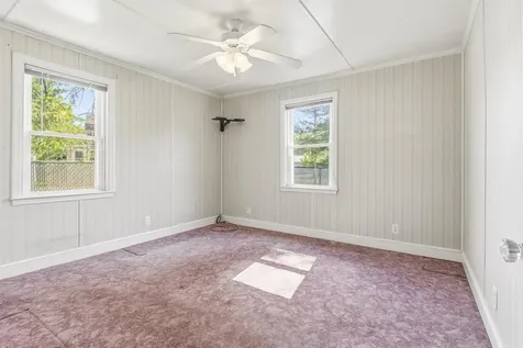 27 Edgemont Avenue Waterville ME 04901