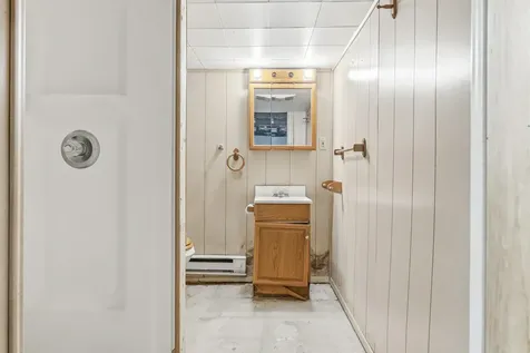 27 Edgemont Avenue Waterville ME 04901