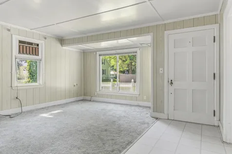 27 Edgemont Avenue Waterville ME 04901