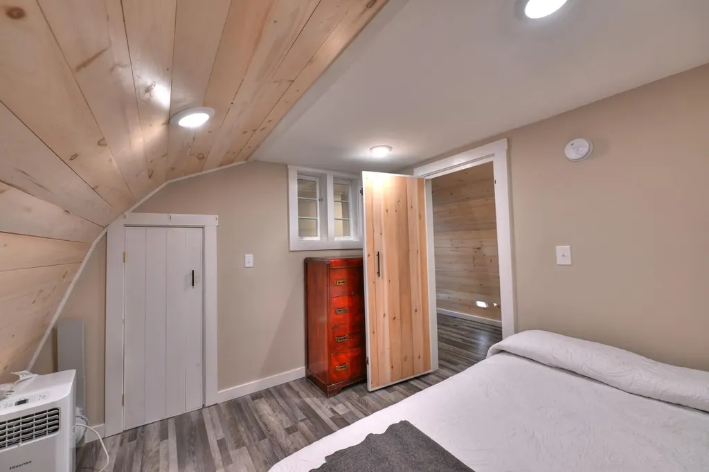 122 Hoover Lane Lincoln ME 04457