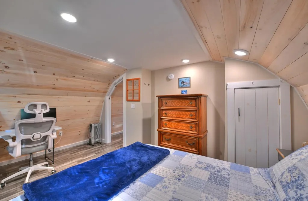 122 Hoover Lane Lincoln ME 04457