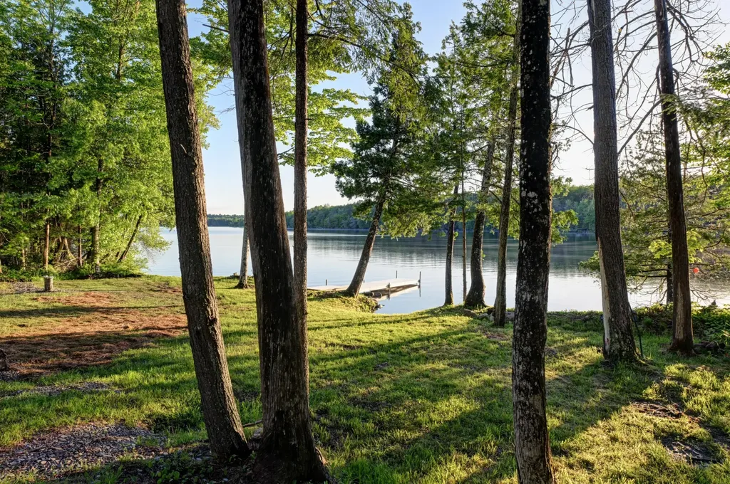 122 Hoover Lane Lincoln ME 04457