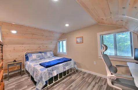 122 Hoover Lane Lincoln ME 04457