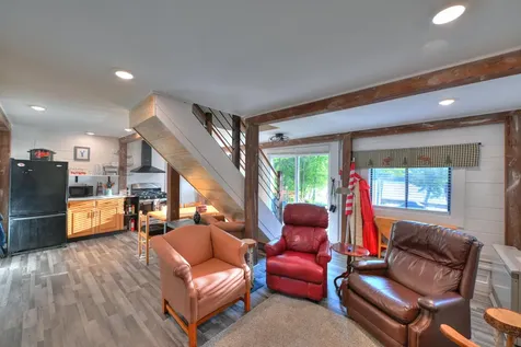 122 Hoover Lane Lincoln ME 04457