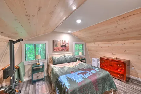 122 Hoover Lane Lincoln ME 04457