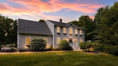 4 Chase Street Standish ME 04084