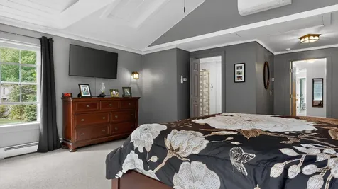 4 Chase Street Standish ME 04084