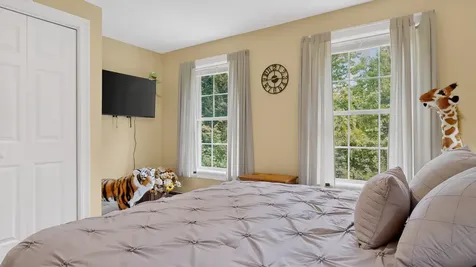 4 Chase Street Standish ME 04084