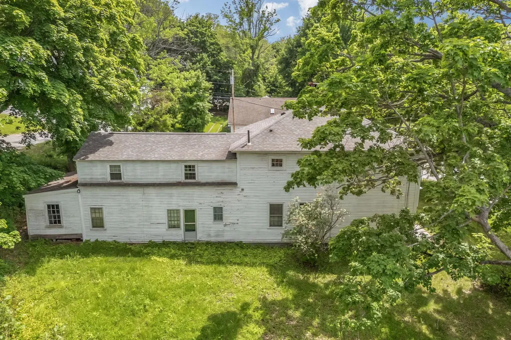 75 Arsenal Street Augusta ME 04330