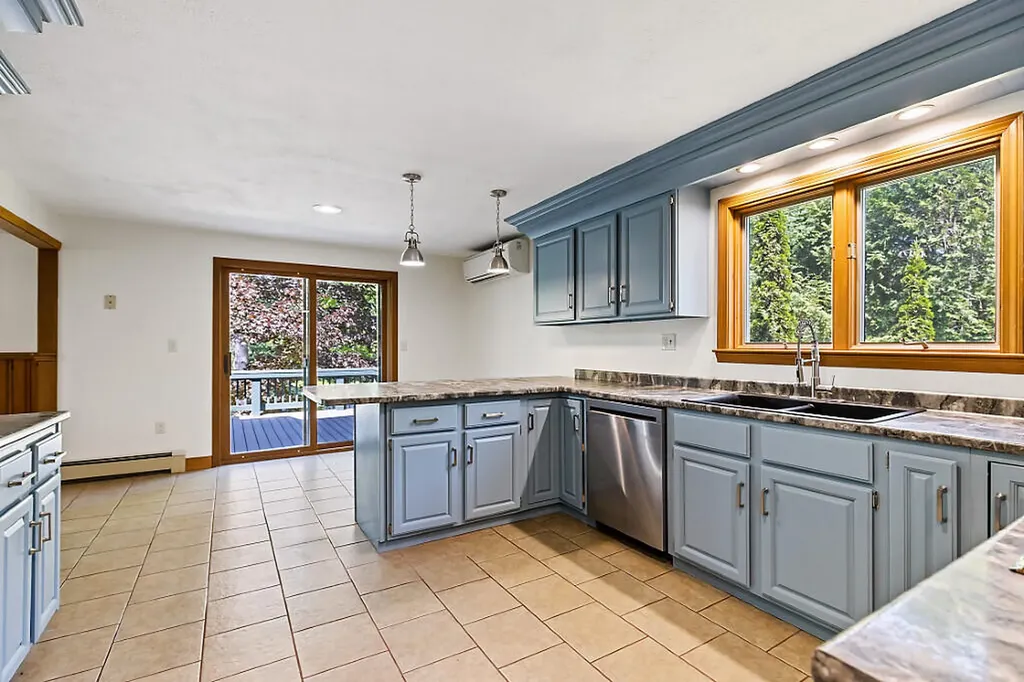 9 Arden Cove Lane Mount Vernon ME 04352
