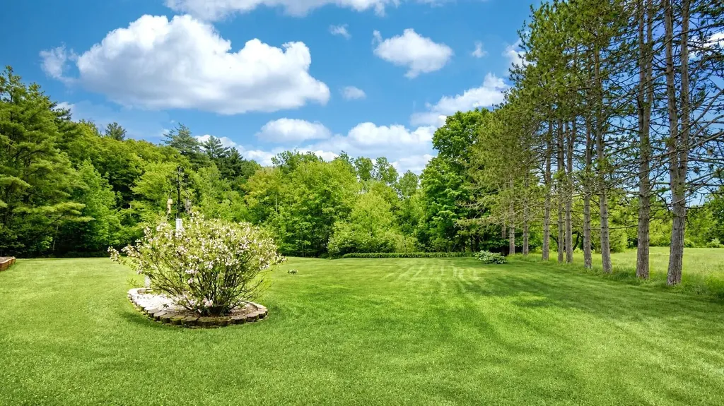 74 Waterhouse Road Gorham ME 04038