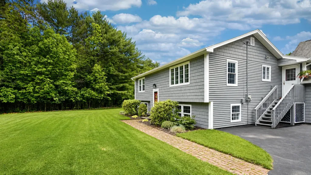 74 Waterhouse Road Gorham ME 04038