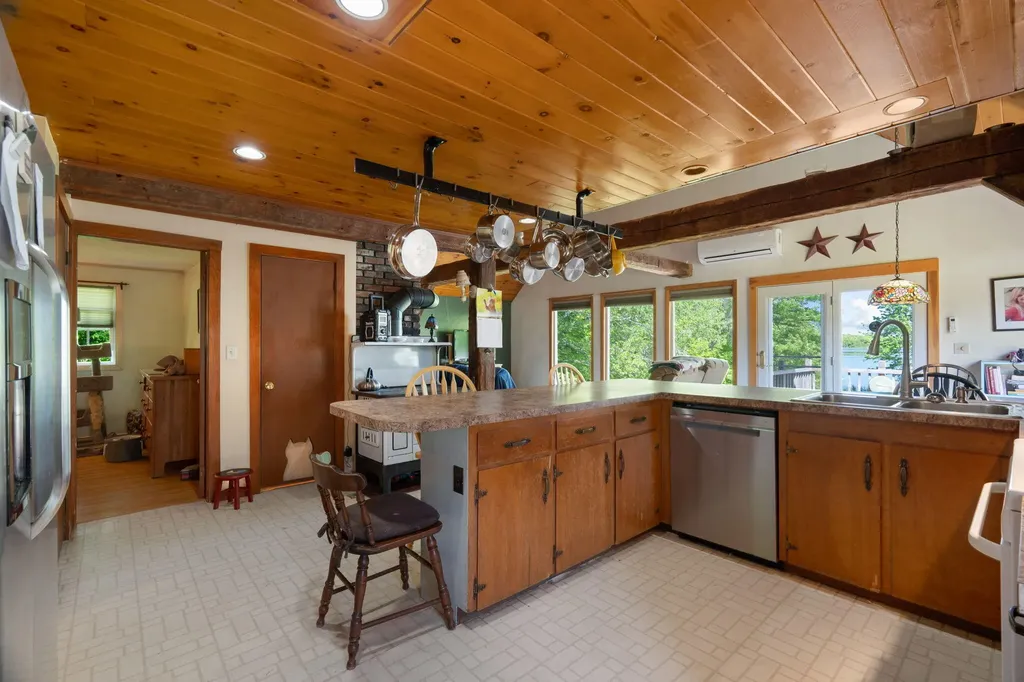 46 Lang Hill Road Palmyra ME 04965