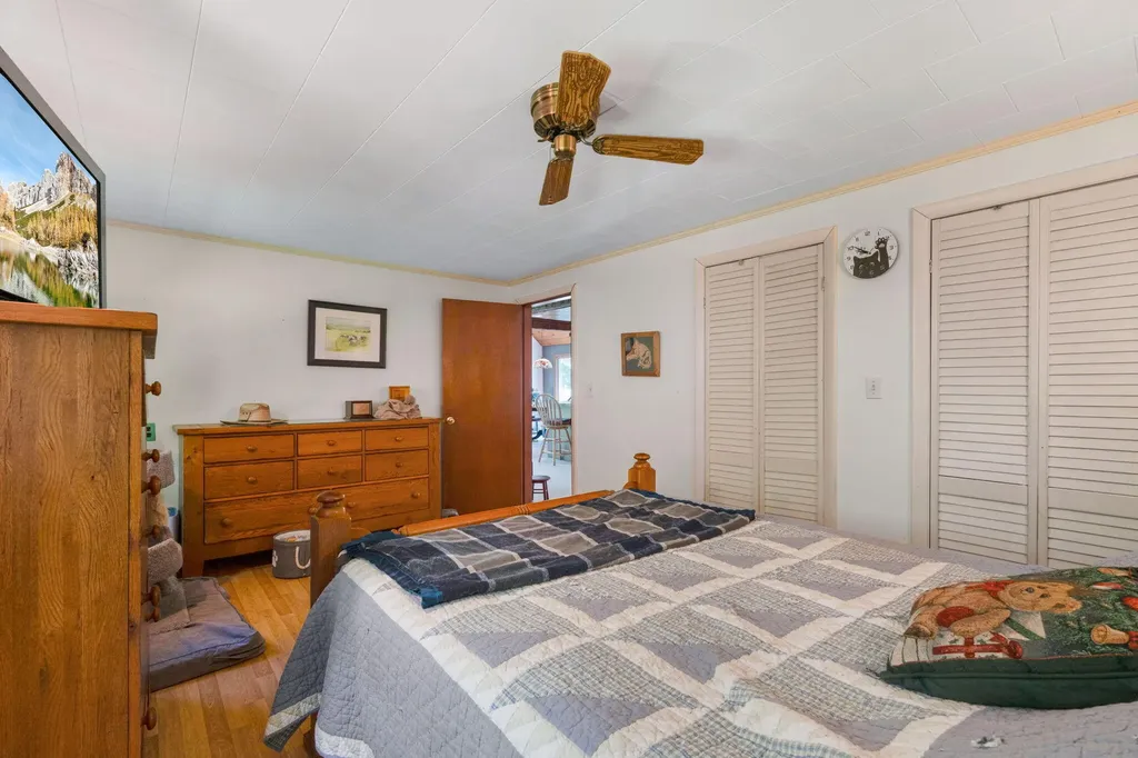 46 Lang Hill Road Palmyra ME 04965